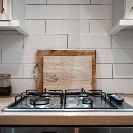 3 Bedroom Central Apartment In Belfast City Centre Luaran gambar