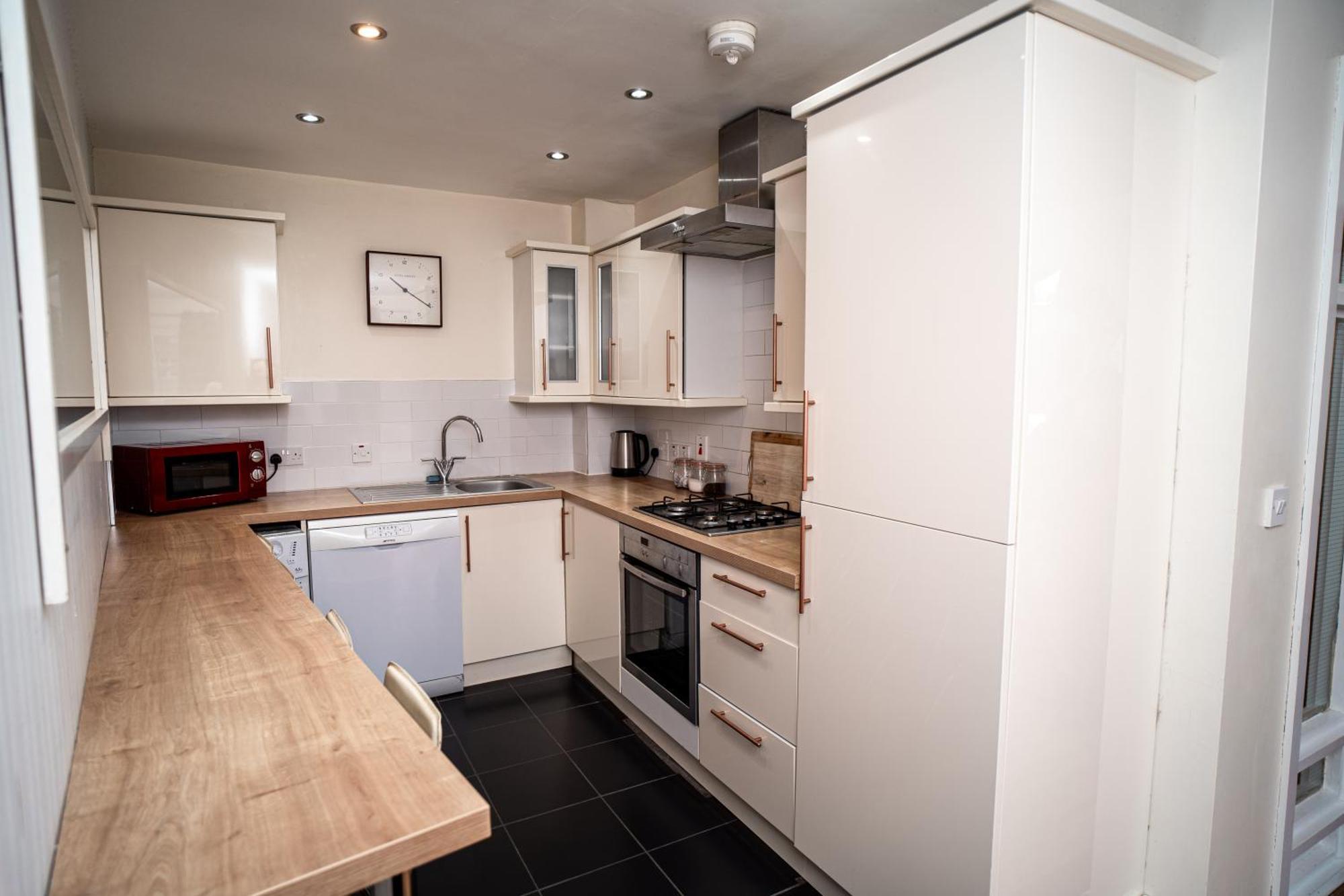 3 Bedroom Central Apartment In Belfast City Centre Luaran gambar