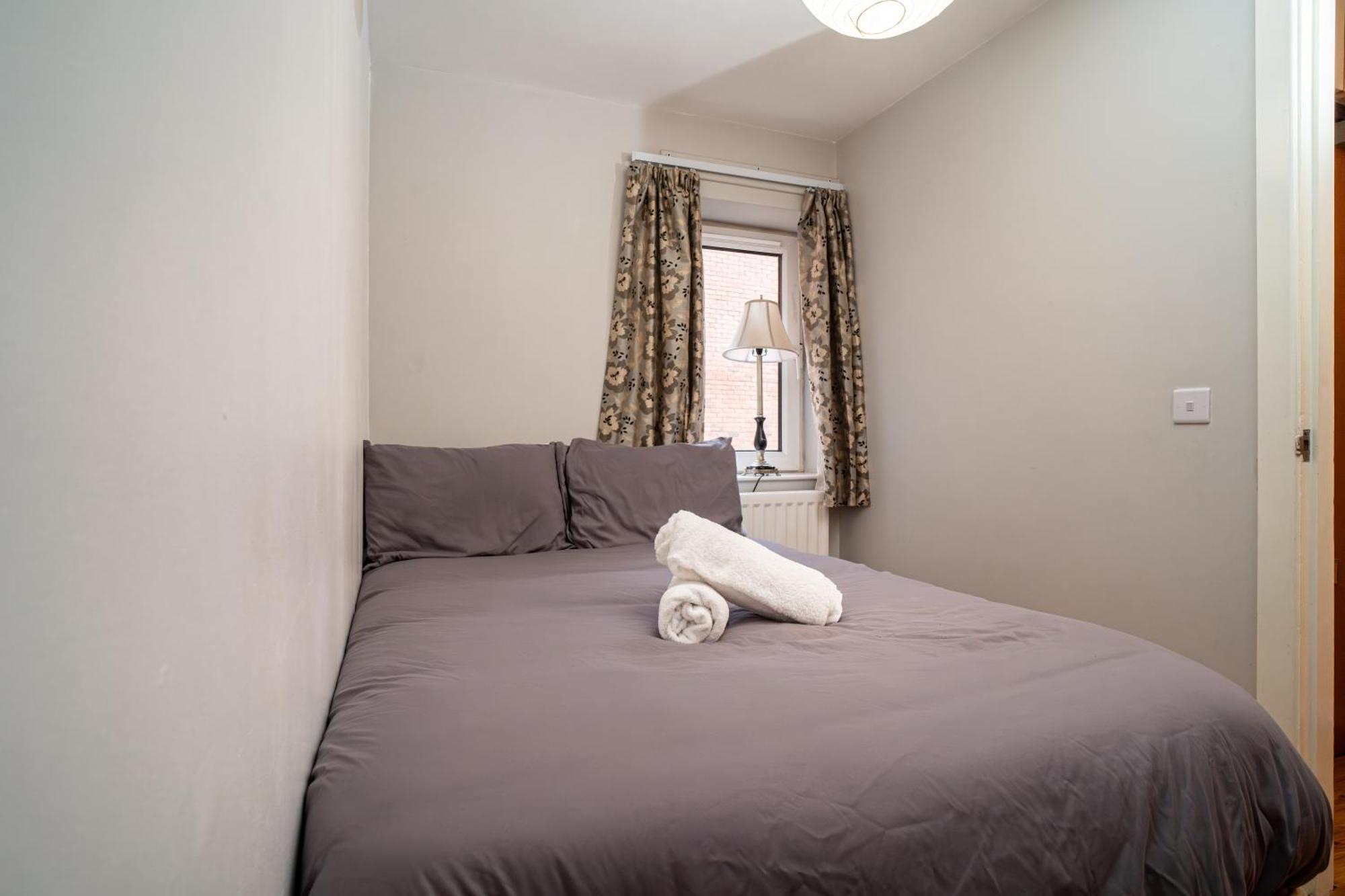 3 Bedroom Central Apartment In Belfast City Centre Luaran gambar
