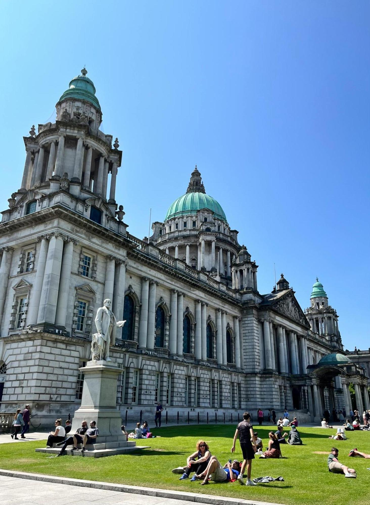 3 Bedroom Central Apartment In Belfast City Centre Luaran gambar